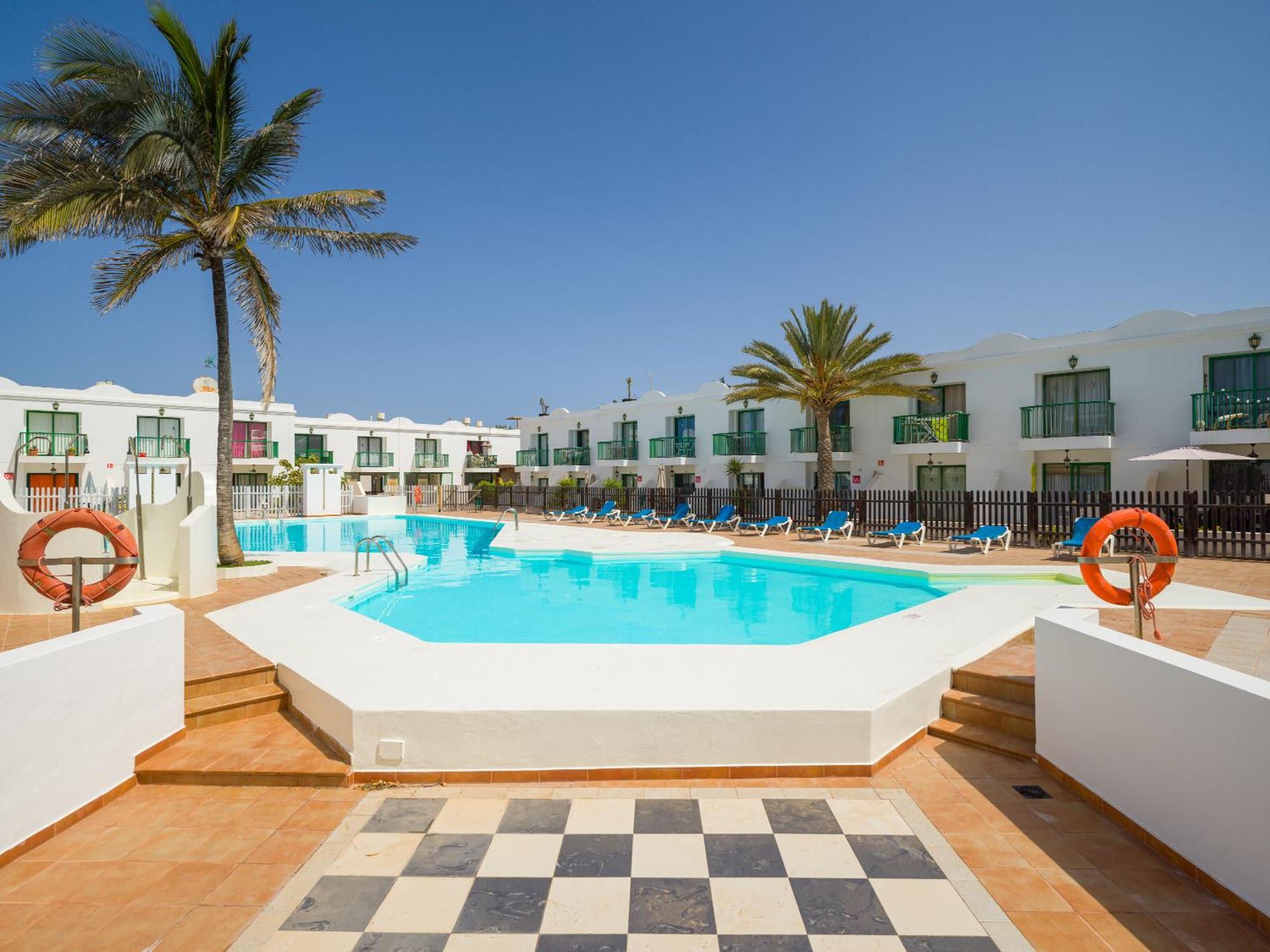 Appartement Ocean Pool View & Wifi By Irent Fuerteventura à Corralejo Extérieur photo