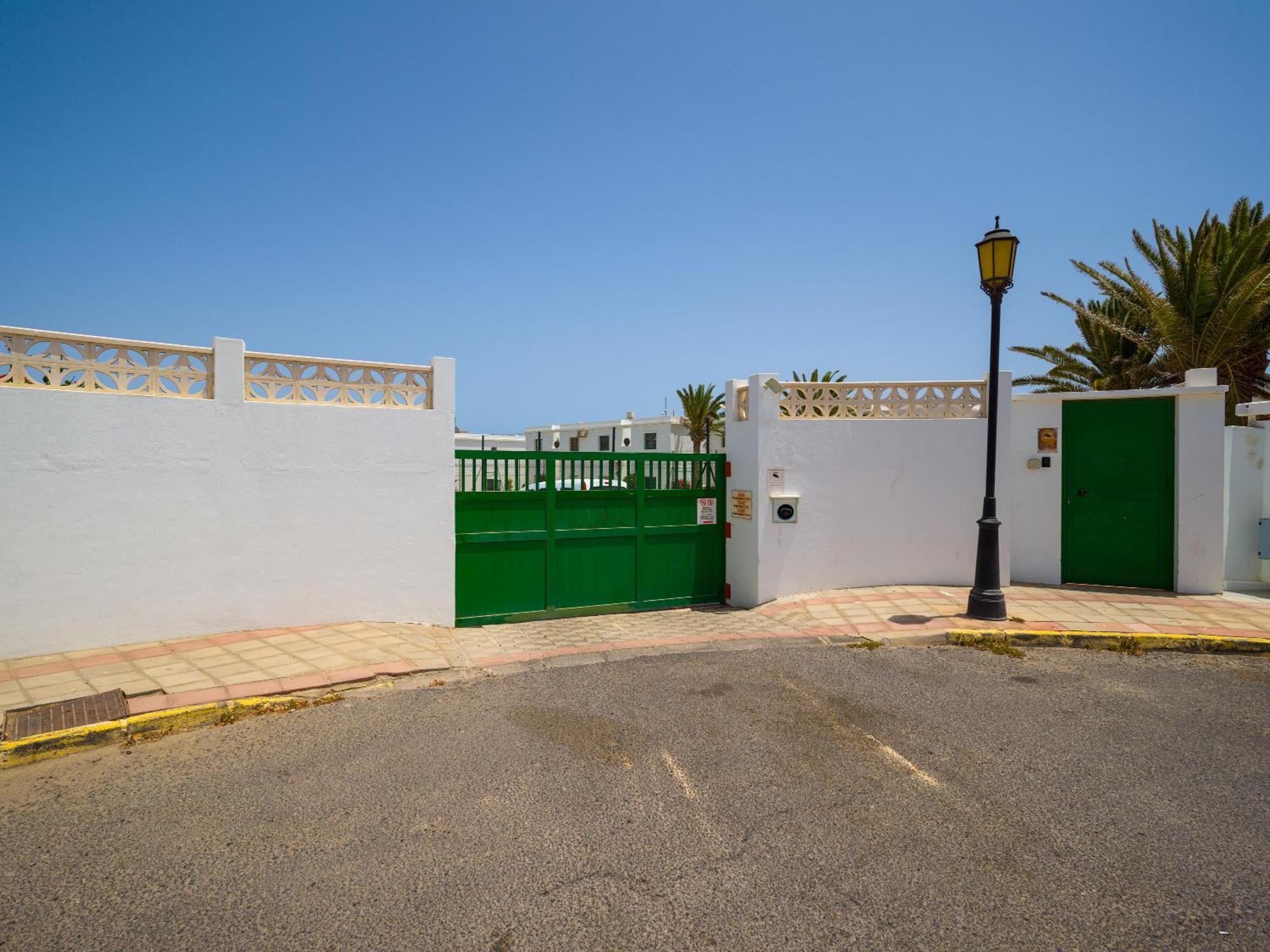 Appartement Ocean Pool View & Wifi By Irent Fuerteventura à Corralejo Extérieur photo